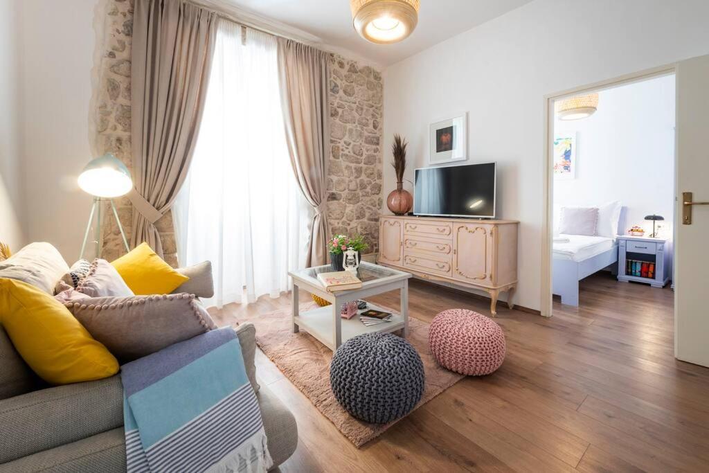Flora-Heartbeat Old City Three Bedrooms Apartment Dubrovník Exteriér fotografie